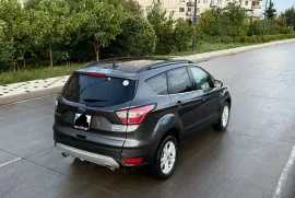 Ford, Escape