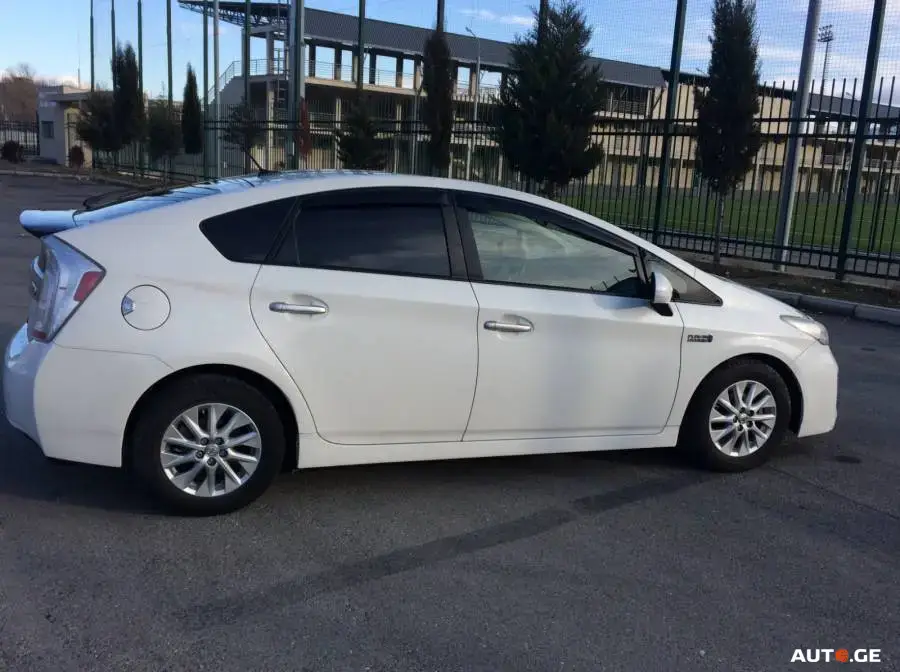 Sale Toyota Toyota, Prius 1.8 2013 Customs Passed