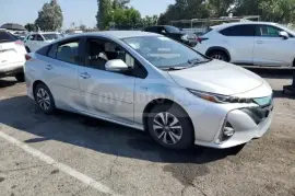 Toyota, Prius