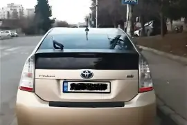 Toyota, Prius