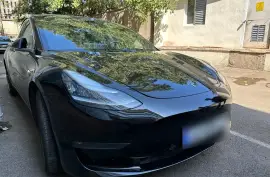 Tesla, Model 3