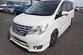 Nissan, Serena