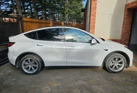 Tesla, Model Y