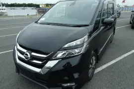 Nissan, Serena