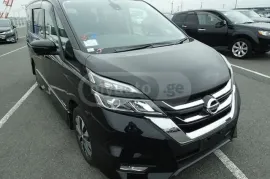 Nissan, Serena