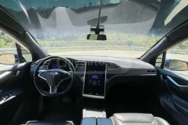 Tesla, Model X