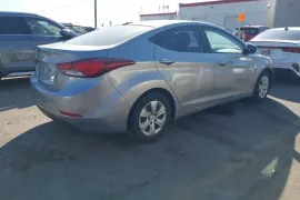 Hyundai, Elantra