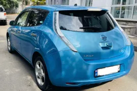 Nissan, Leaf