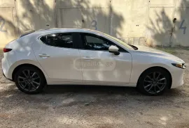 Mazda, MAZDA3