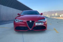 Alfa Romeo, Giulia