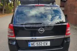 Opel, Zafira