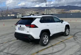 Toyota, RAV4