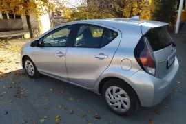 Toyota, Prius C