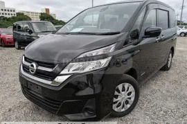 Nissan, Serena