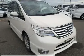 Nissan, Serena