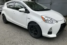 Toyota, Prius C