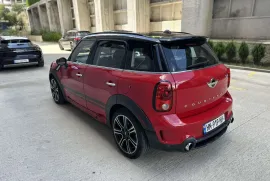 MINI, COUNTRYMAN