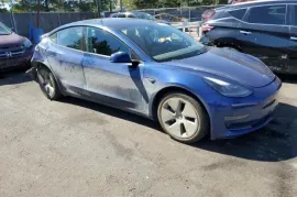 Tesla, Model 3