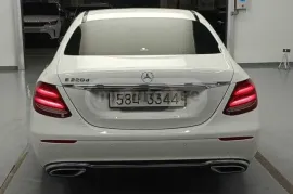 Mercedes-Benz, E CLASS, E 220