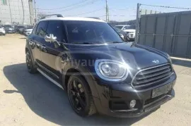 MINI, COUNTRYMAN