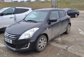 Suzuki , Swift