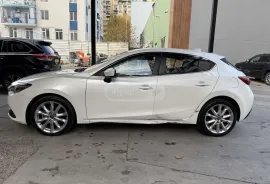 Mazda, MAZDA3