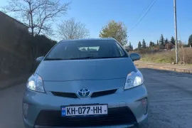 Toyota, Prius