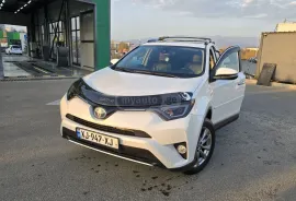 Toyota, RAV4