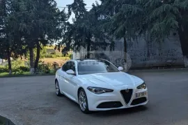 Alfa Romeo, Giulia