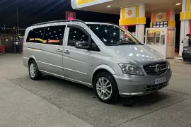 ქირავდება მინივენი