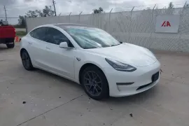 Tesla, Model 3