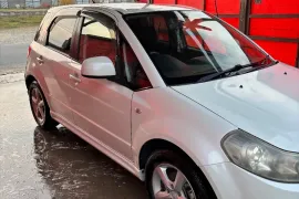 Suzuki , SX4