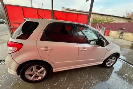 Suzuki , SX4
