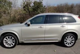 Volvo, XC Series, XC90