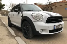 MINI, COUNTRYMAN