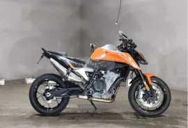 KTM, 890 Duke