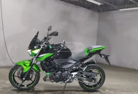 Kawasaki, Z 400