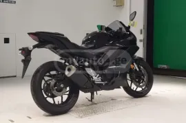 Yamaha, YZF-R3