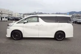 Toyota, Vellfire