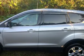 Ford, Escape