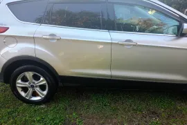 Ford, Escape