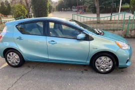 Toyota, Prius C