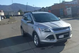 Ford, Escape