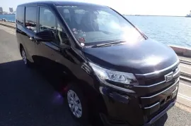 Toyota, Noah