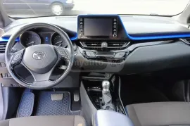 Toyota, C-HR