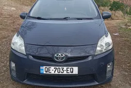 Toyota, Prius