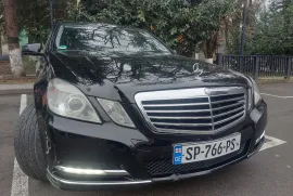 Mercedes-Benz, E CLASS, E 220