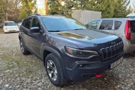 Jeep, Cherokee