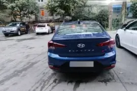 Hyundai, Elantra