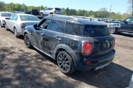 MINI, COUNTRYMAN